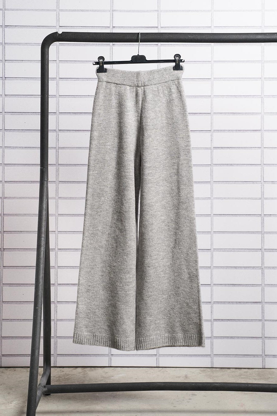 Oversized Knit Pants / Grey