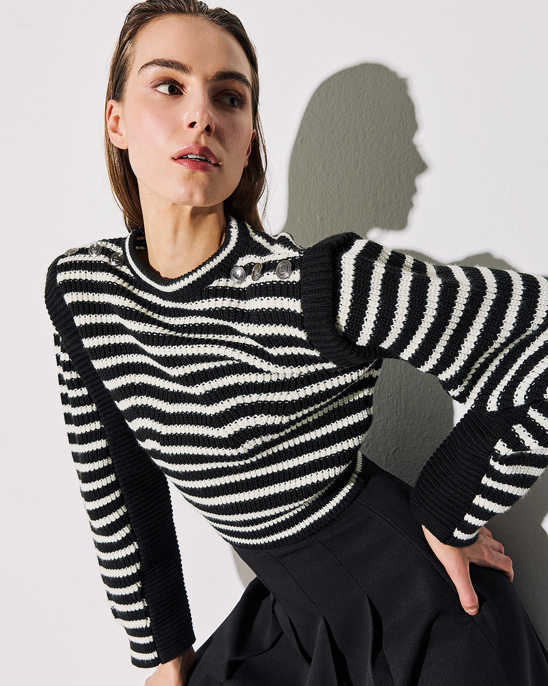 Stripped Knit Sweater / B&W