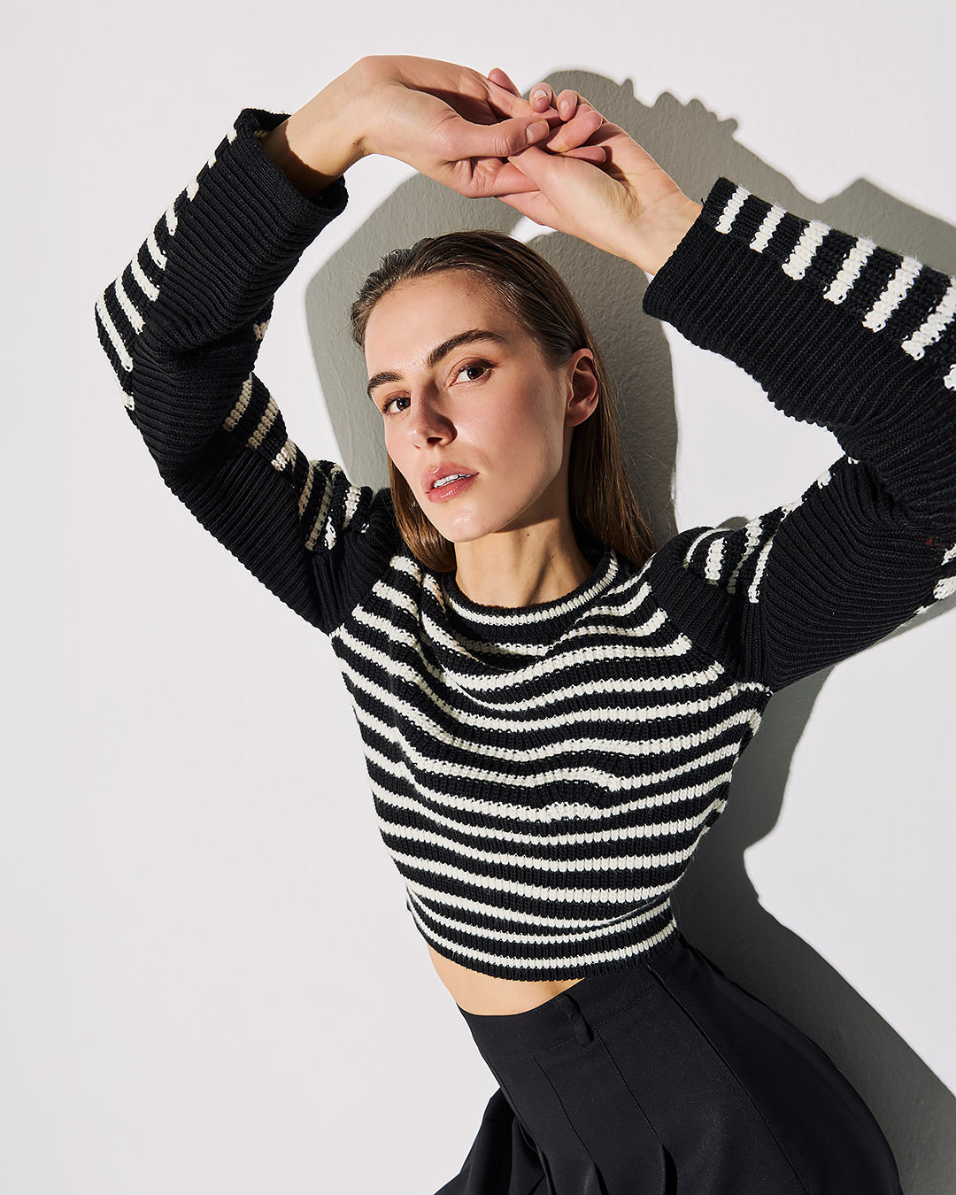 Stripped Knit Sweater / B&W