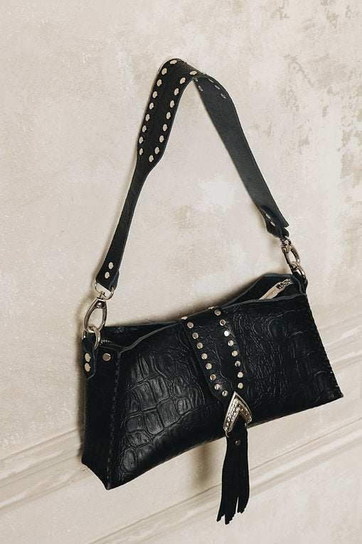 "I am love" shoulder bag