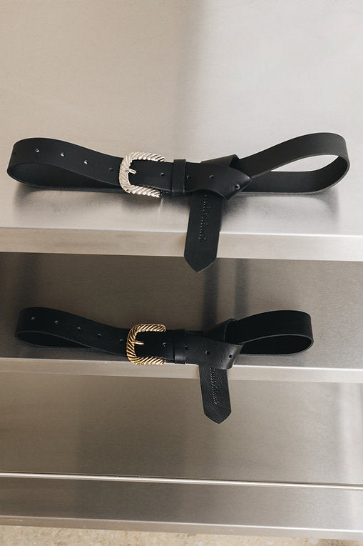 “So lonely” leather belt