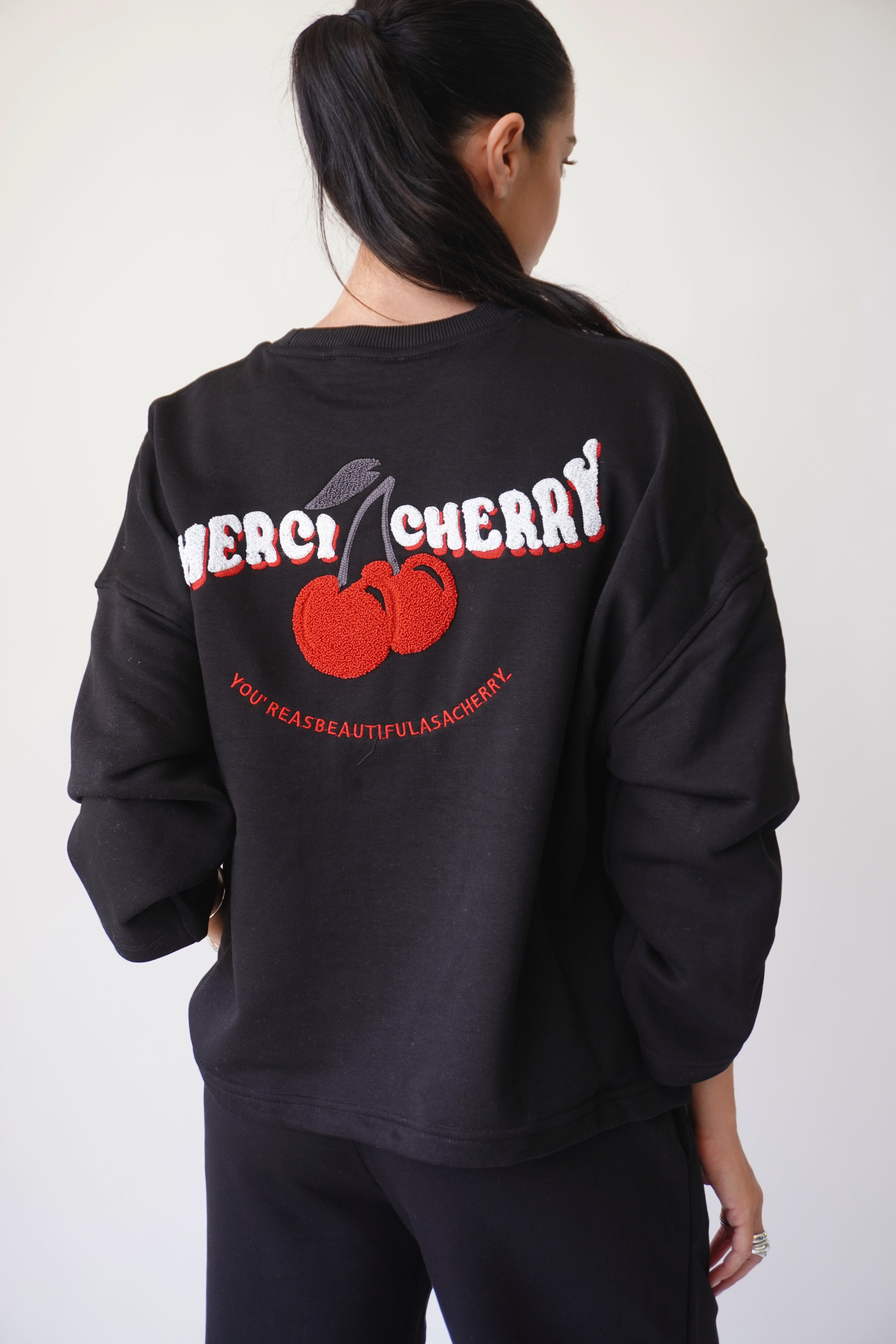 Cherry Set / Black
