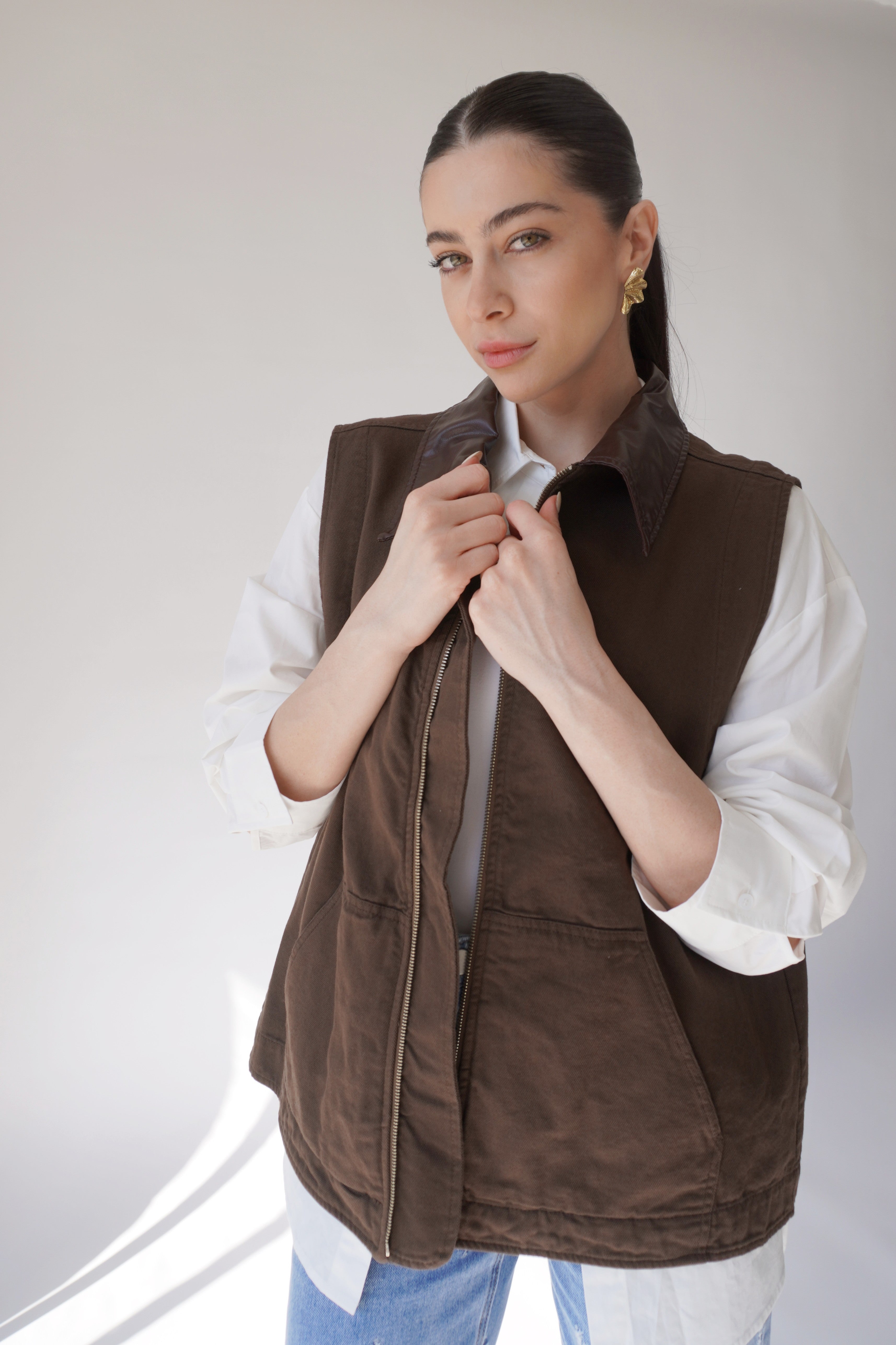 Mia Vest / Brown