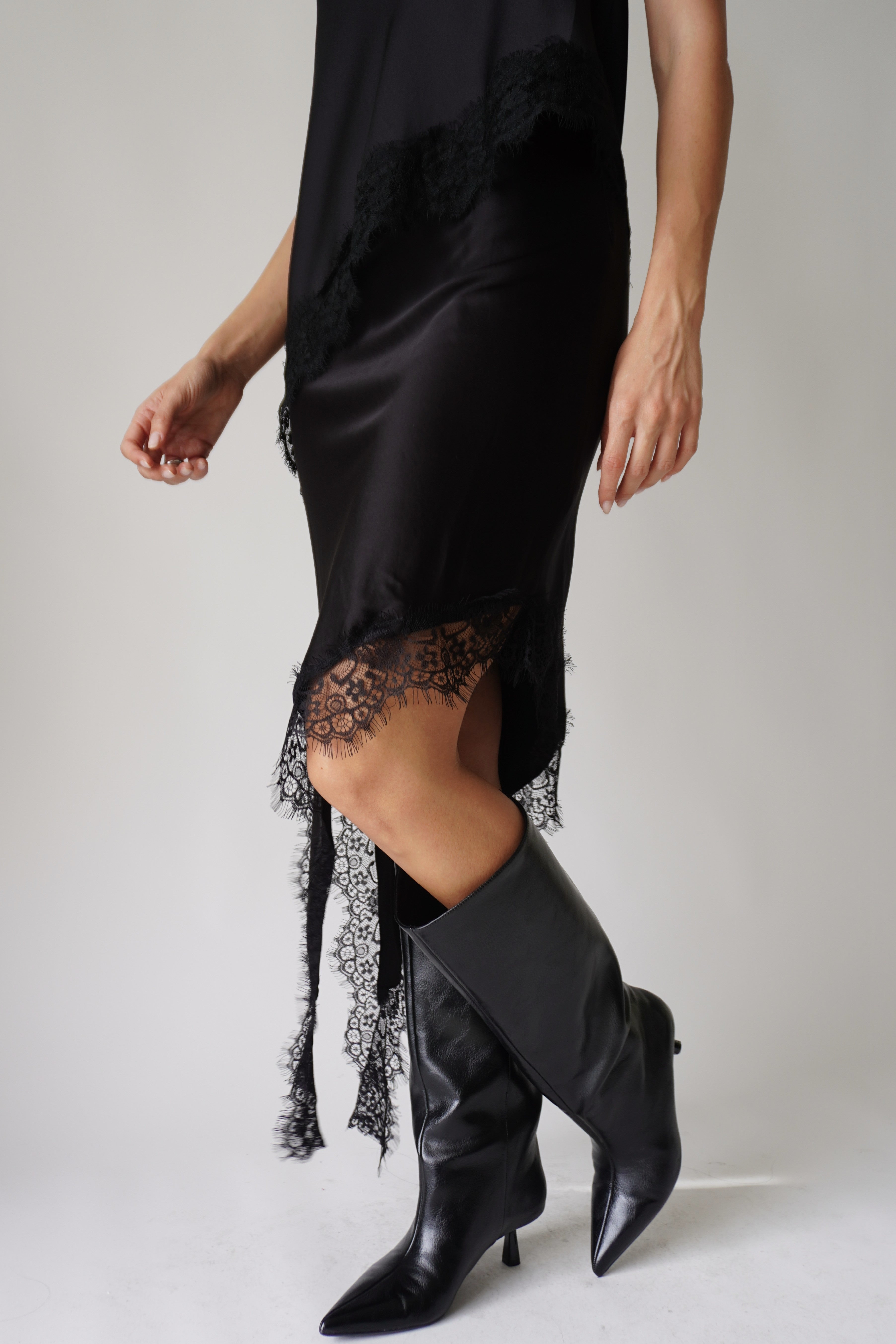 Blair Skirt / Black