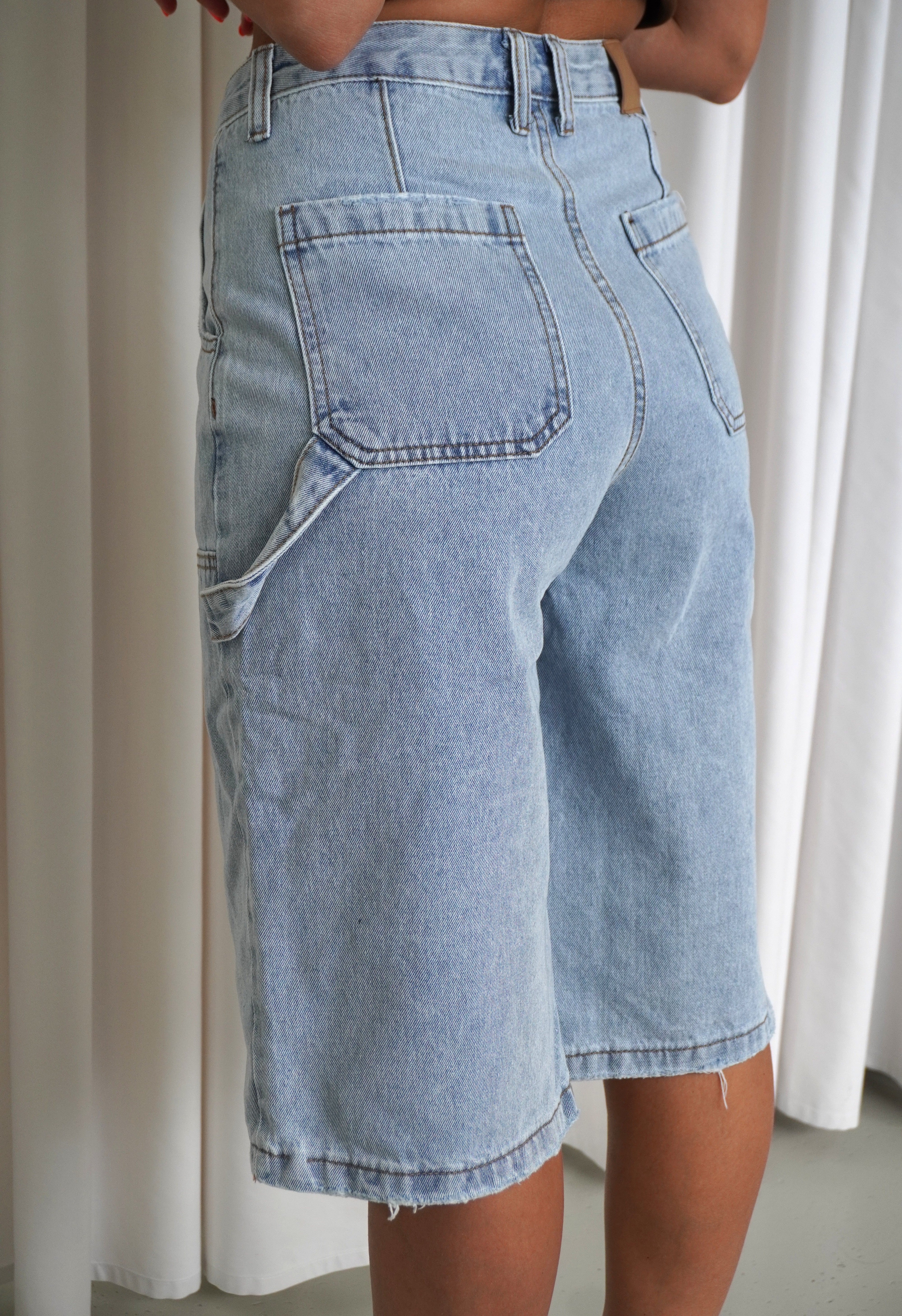 Aria Vermuda /Light Blue