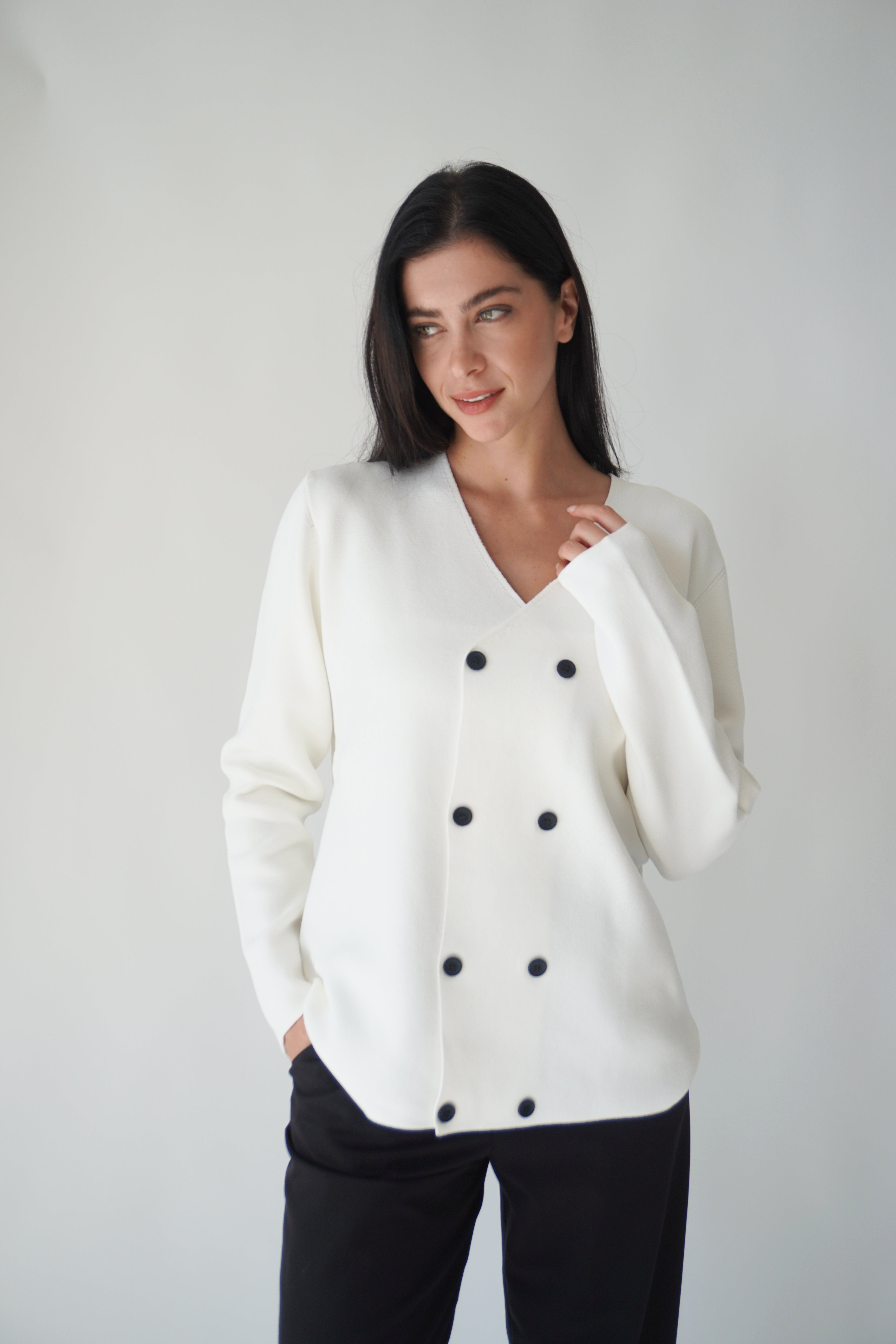 Across Button Knit Cardigan / White