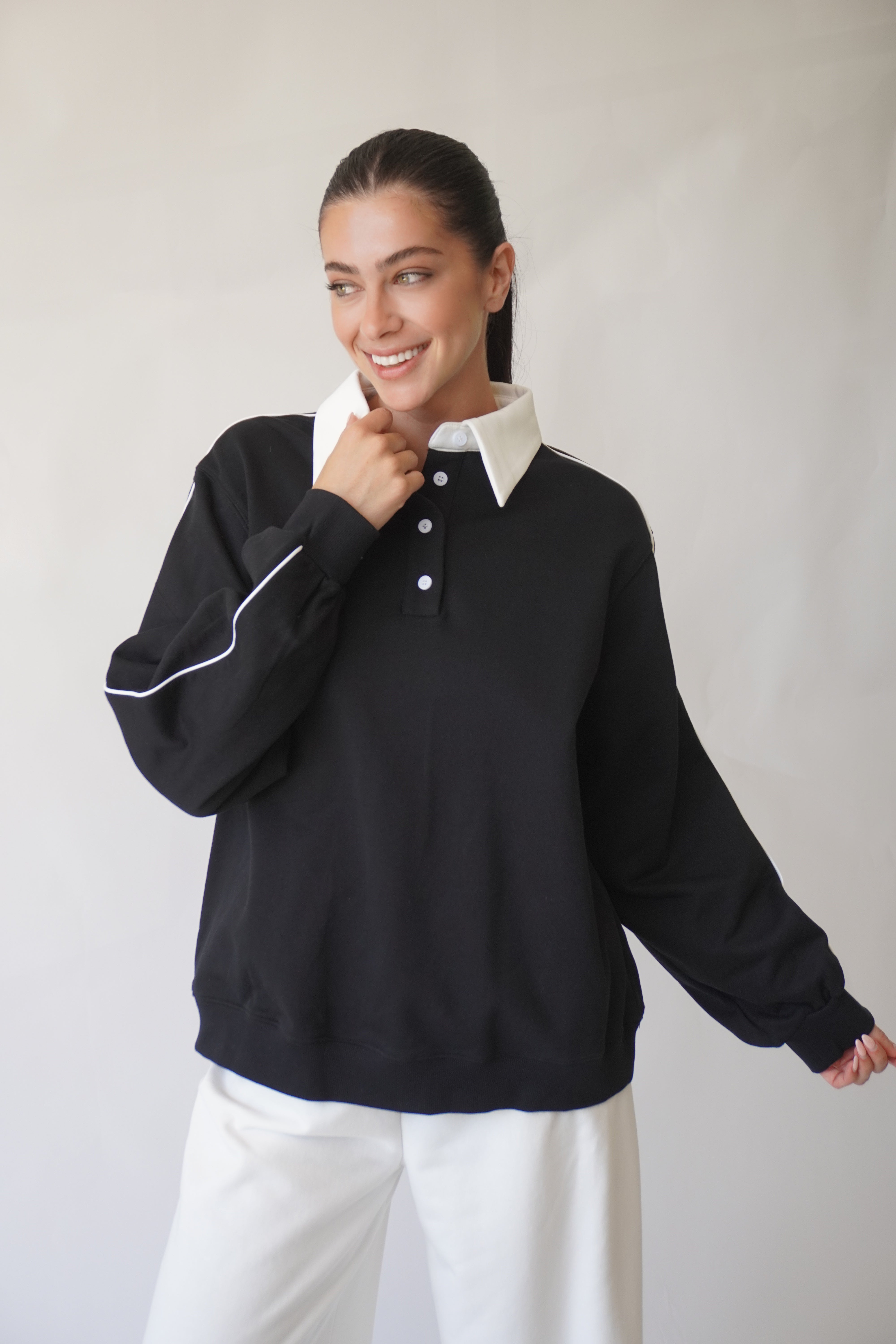 Anastasia Sweater / Black