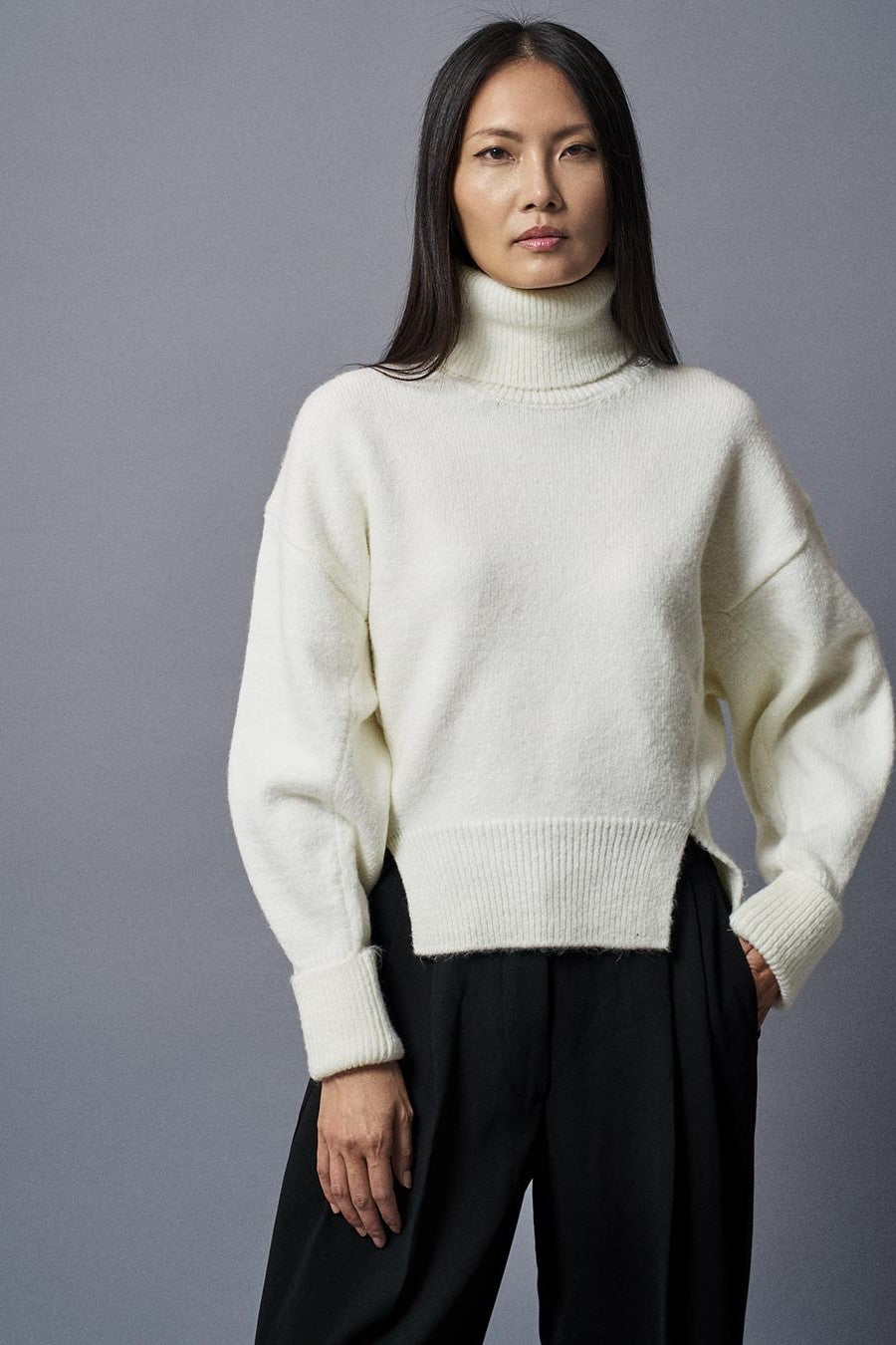 Turtleneck Sweater / Off White