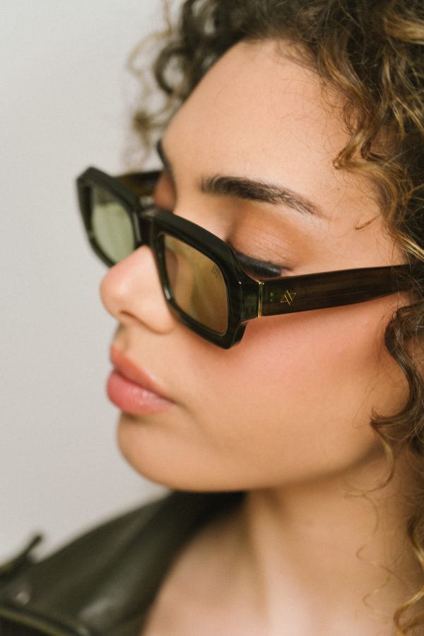 Monica Sunglasses / Olive