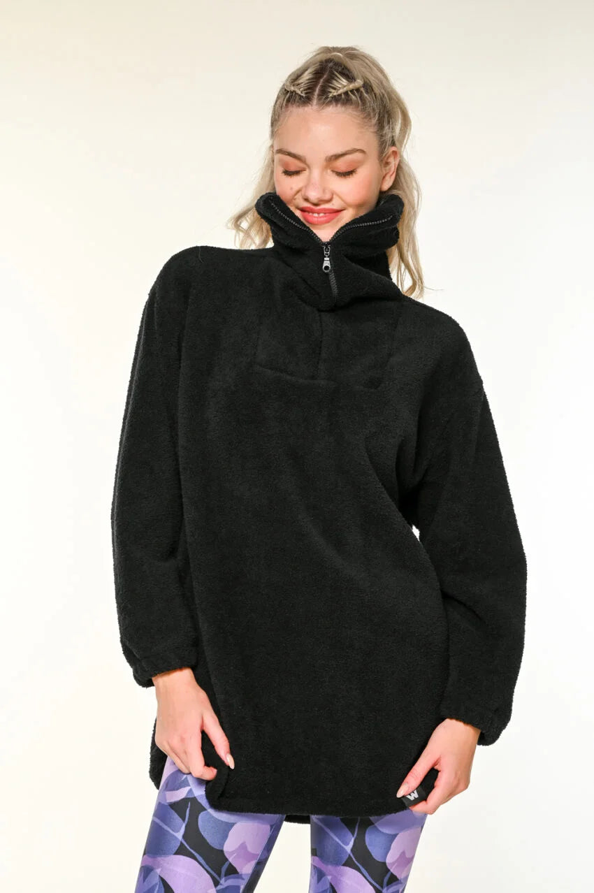 Fleece Sweater / Black