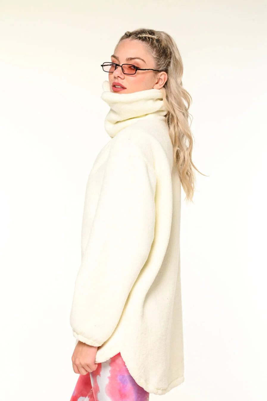 Fleece Sweater / Ecru