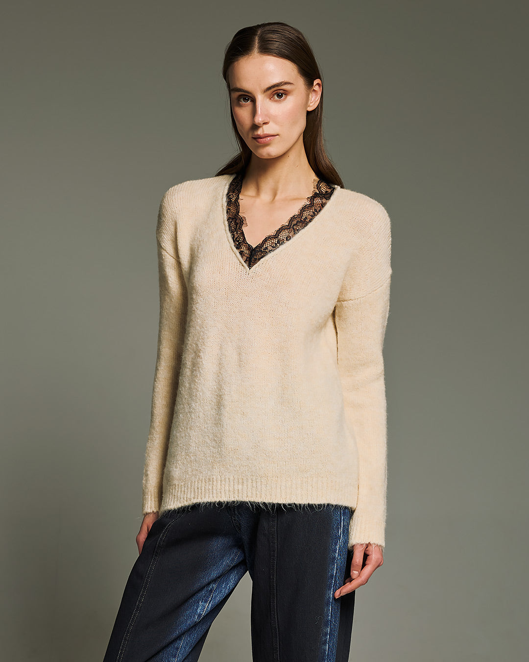 Lace Sweater / Off White
