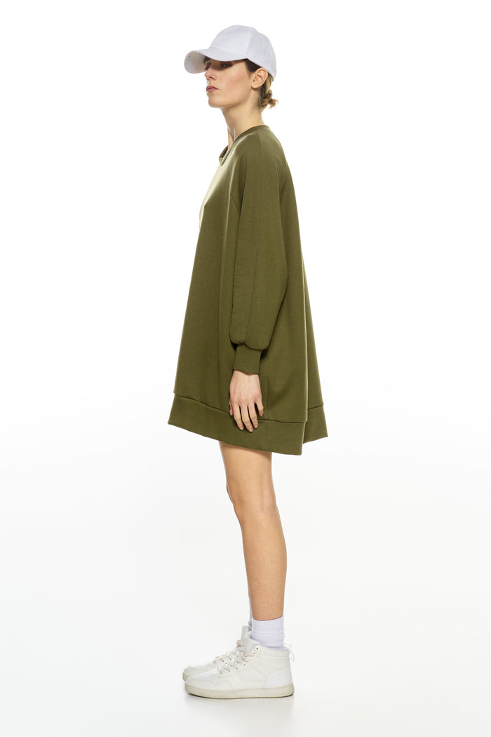 Carrie Oversized Sweater / Military Green